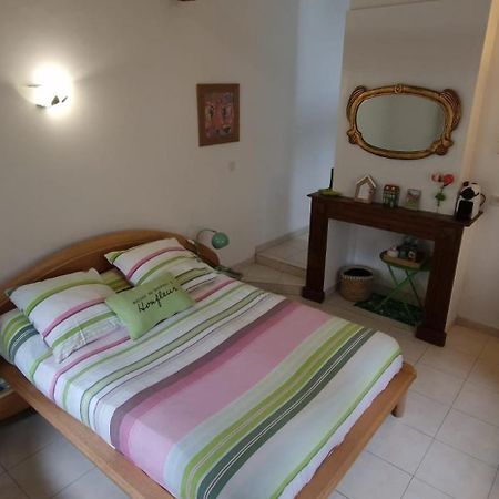 Honfleur A Deux Bed & Breakfast エクステリア 写真