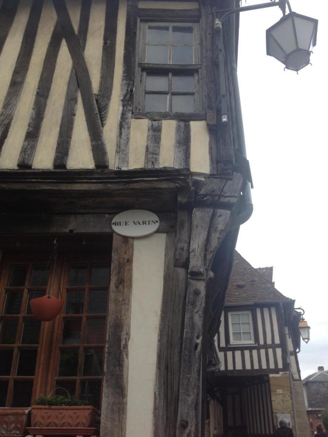 Honfleur A Deux Bed & Breakfast エクステリア 写真